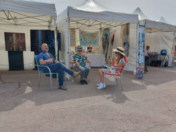 Florence FABRIS Artiste Peintre et Tatoueuse à Nice ❤️ French Artist 🎨 Painter 💉 Tattoist